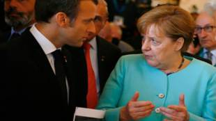 Donald Trump, Angela Merkel, Emmanuel Macron, Vladimir Putin, Vladimir Putin nuclear comment, syria, white house, US president