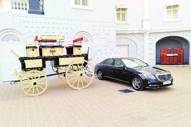 Mercedes-Benz S-Class, mercedes benz S class, Mercedes S class review, palace on wheels, mercedes new car series