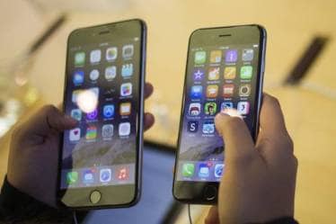 feature phones, smartphones, internet, india, nokia