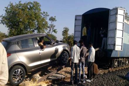 indian railways, maruri suzuki, gujarat, western railways, Railway Minister Piyush Goyal