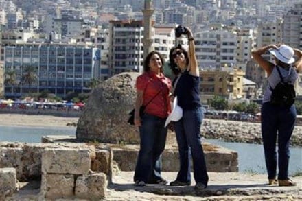 tourists, tourists in india, domestic tourists