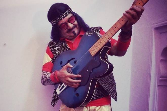 Kailash Vijayvargiya, Kailash Vijayvargiya video, Kailash Vijayvargiya rockstar, Kailash Vijayvargiya dressed up as rockstar, video of Kailash Vijayvargiya, Kailash Vijayvargiya viral video, Kailash Vijayvargiya holi video, india news