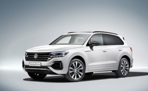 VOLKSWAGEN TOUAREG
White R-Line