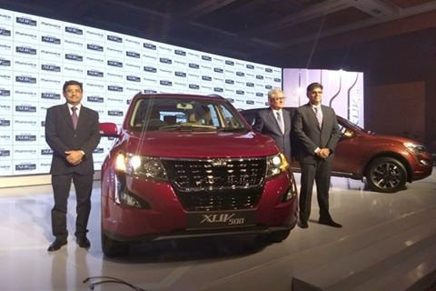 Mahindra XUV500 facelift 2018 launched: Gets cheaper by almost Rs 50,000!