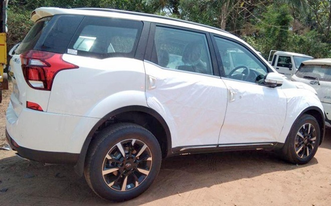 2018 Mahindra XUV500 facelift to launch in India on 18 April