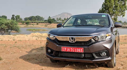2018 Honda Amaze accessories price
