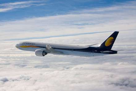 Fly to Europe at 30% discount with Jet Airways; grab Rs 1,304 flight ticket offers on Go Air