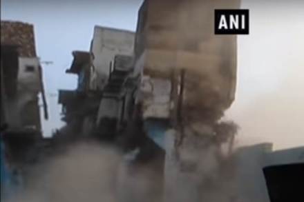 agra, building collapse, rat problem, rodent problem, three-storey building in Agra, rats in agra