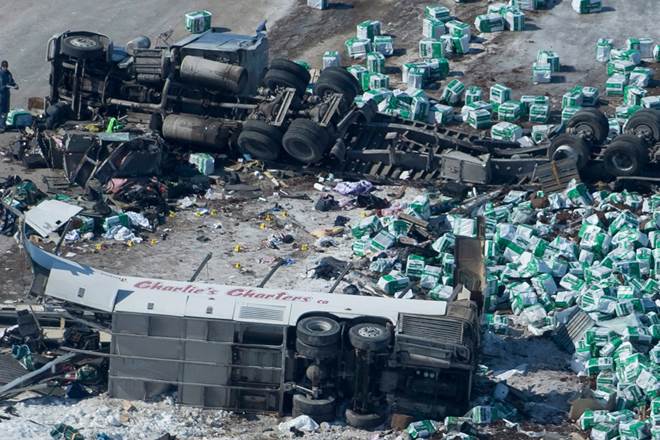 Justin Trudeau, Justin Trudeau twitter, hockey players, hockey players killed, canada bus crash, Humboldt Broncos junior hockey team, canada road accident, world news