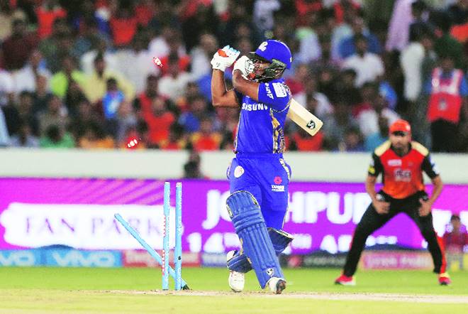 IPL, VIVO IPL, IPL opening match, TV viewership, Chennai Super Kings, Mumbai Indians, Star Sports SD, HD channels IPL, VIVO IPL, IPL opening match, TV viewership, Chennai Super Kings, Mumbai Indians, Star Sports SD, HD channels