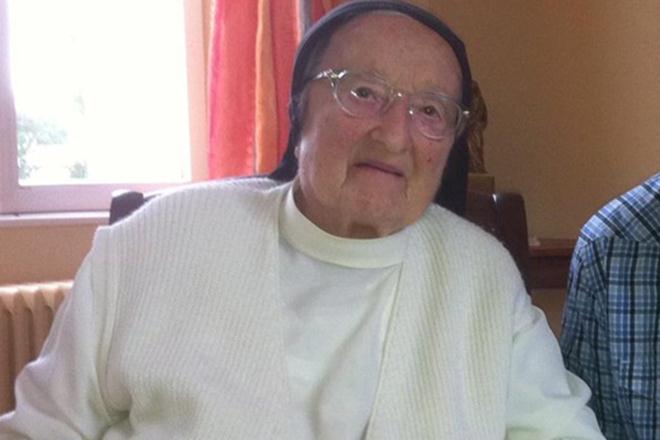 world war 2, Agnes, Agnes Marie Valois, world war ii, world war 2 nun, french nun, french nun dies, Sister Agnes Marie Valois