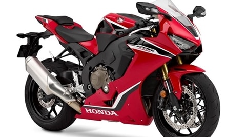 Honda CBR1000RR gets a Rs 2 lakh price-cut: Here’s how much the Fireblade costs now