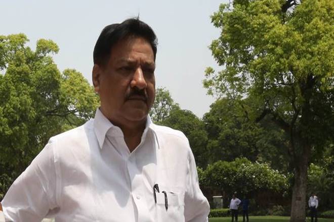 Mahamitra app, Former Chief Minister Prithviraj Cha, maharashtra