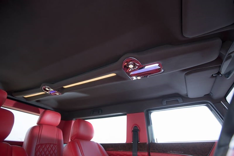 The rear seats of the Mahindra Thar Hammer have been swapped with captain seats, so you can at least expect some comfort at the back. The most significant change, of course, is the hard top roof.