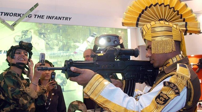 Over 670 defence firms including 154 foreign defence manufacturers will participate in a biennial exhibition of weapons and military hardware which will be held near Chennai from April 11-14. Over 670 defence firms including 154 foreign defence manufacturers will participate in a biennial exhibition of weapons and military hardware which will be held near Chennai from April 11-14.