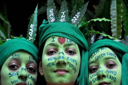 Earth Day, green fashion, United Colors of Benetton, Detoxrankings, Greenpeace, Indian retail market, H&M, italy, europe, Conscious Exclusive 2018 collection