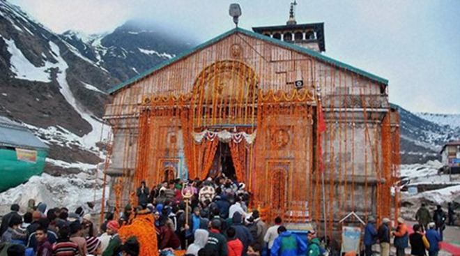 Uttarakhand Chief Minister Trivendra Singh Rawat today extended a warm welcome to devotees visiting the famous shrine in Garhwal Himalayas. Uttarakhand Chief Minister Trivendra Singh Rawat today extended a warm welcome to devotees visiting the famous shrine in Garhwal Himalayas.
