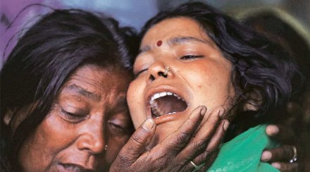 Kushinagar accident, Yogi Adityanath, van train accident, van railway accident kushinagar, kushinagar accident adityanath, adityanath kushinagar accident Kushinagar accident, Yogi Adityanath, van train accident, van railway accident kushinagar, kushinagar accident adityanath, adityanath kushinagar accident