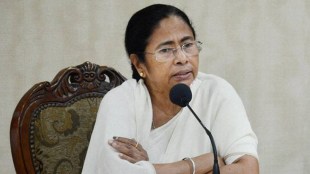 West Bengal Chief Minister Mamata Banerjee on Saturday questioned why the Centre could not even take care of the historic monument.