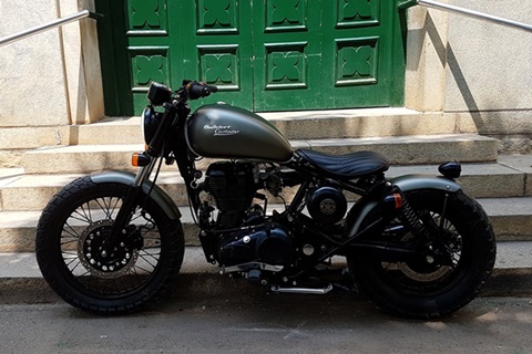 Modified Royal Enfield Thunderbird 350 Brat Bob: A handsome-looking Bob job done right