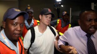 steve smith, david warner, criminals, glen maxwell, ball tampering scandal, sandpaper gate