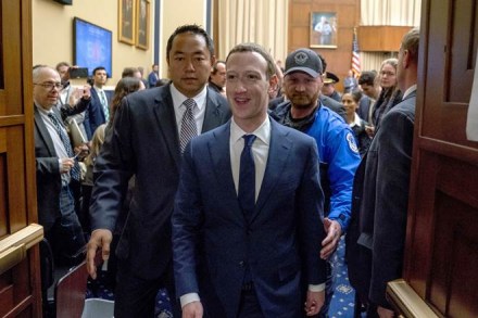 Mark Zuckerberg, Facebook, Mark Zuckerberg meeting, Mark Zuckerberg testimony, Mark Zuckerberg hearing, Mark Zuckerberg trial, Mark Zuckerberg Congress, Facebook shares, facebook stock, US Congress, US lawmakers, Cambridge Analytica, data breach, facebook scandal