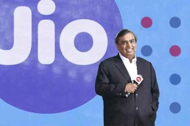 From 2GB per day to a mammoth 5GB per day, Jio has prepaid packs that cater to a wide range of users.