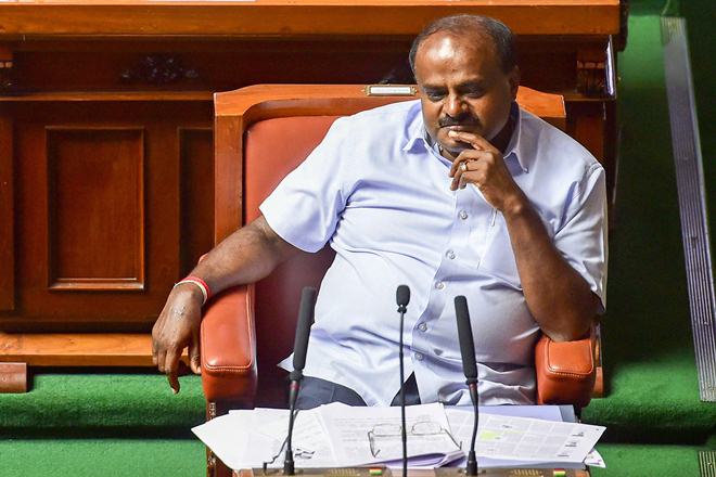 HD Kumaraswamy, Kumaraswamy, Narendra Modi, Congress, Janata Dal Secular, Indian National Congress, Karnataka Cabinet, Farm Loan waiver, Farm loan, BJP bandh, Karnataka Assembly HD Kumaraswamy, Kumaraswamy, Narendra Modi, Congress, Janata Dal Secular, Indian National Congress, Karnataka Cabinet, Farm Loan waiver, Farm loan, BJP bandh, Karnataka Assembly