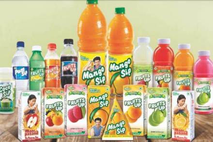 Shares of Manpasand Beverages plunged 10 per cent to hit their lower circuit limit for the fourth consecutive session. Shares of Manpasand Beverages plunged 10 per cent to hit their lower circuit limit for the fourth consecutive session.