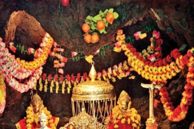 Vaishno Devi, Vaishno Devi  yatra suspended, forest fire, vaishno devi forest fire, Trikuta Hills  