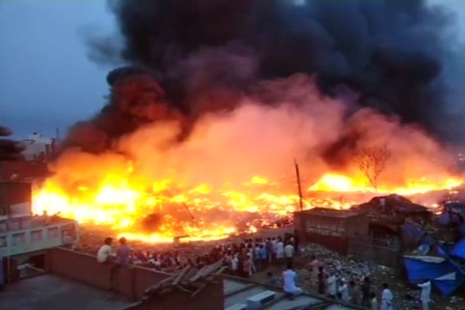 Meerut, Meerut slum, Meerut slum fire, Lisari, Lisari slum Meerut, Meerut slum, Meerut slum fire, Lisari, Lisari slum