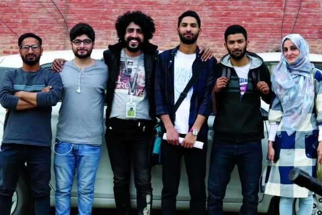 Waruk: Preserving the arts and crafts in Paradise Waruk: Preserving the arts and crafts in Paradise