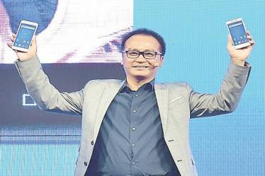 Mobiistar, Generation Selfie, Vietnamese smartphone brand , Carl Ngo, 4G devices, Digital India initiative