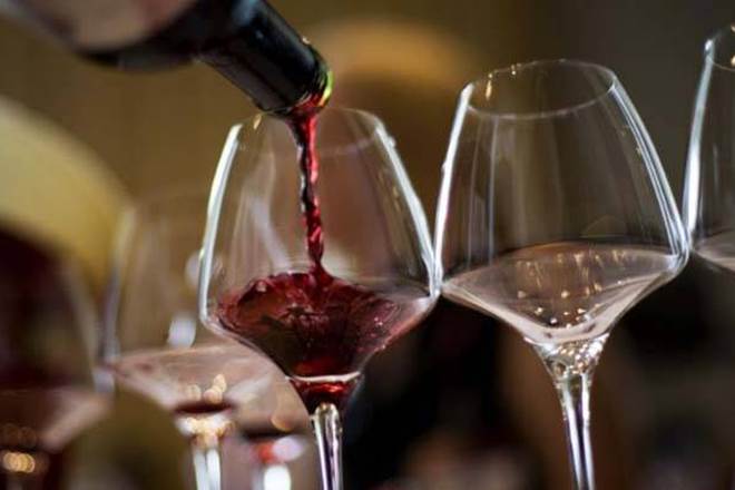 drinking, alcohol, age limit for drinking, delhi age limit for drinking, delhi bars age limit, alcohol age limit delhi, drinking age limit delhi