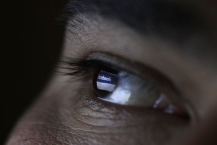 blind, blindness, eye treatment, blindness treatment, eye care, human corneas, cornea, cornea treatment