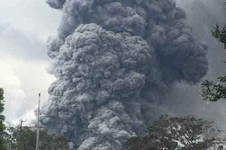 hawaii, volcano summit, hawaii volcano erupts, Kilauea volcano, Hawaii Volcano Observatory, Kilauea, world news