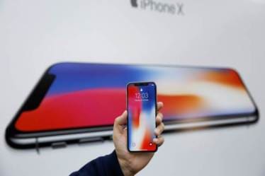 iphone, iphone x, 2018 iphone, new iphone model, OLED display, iphone diaplay, iphone LED