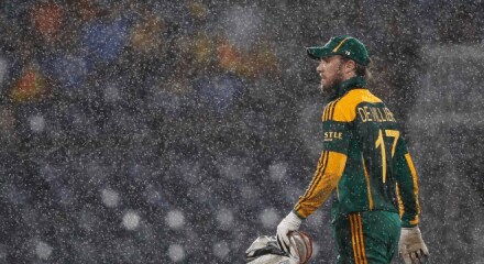His superhuman ability caught the eye of the selectors and was called up to national squad as a raw 20-year-old in 2004.