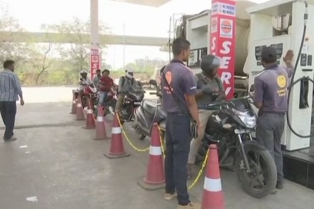 Fuel prices revised on May 20, 2018. (Image: ANI)