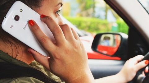 Talking on phone while driving will get your driving license cancelled in Rajasthan! Why more states should do the same