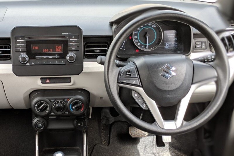 AM radio: It was perhaps last in the early 90s, someone may have tuned into AM radio. From then on, it eventually moved on a thousand (metaphorically) FM channels or you can just plug in your phone through a data cable or Bluetooth or use a USB drive.