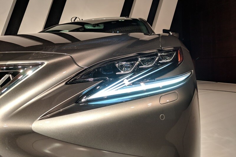 DRLs: Now made mandatory by the government, DRLs (daytime running headlamps) were first introduced in Scandinavian countries since days are seasonally very short there. They aren't very necessary in countries like ours but they sure look good.