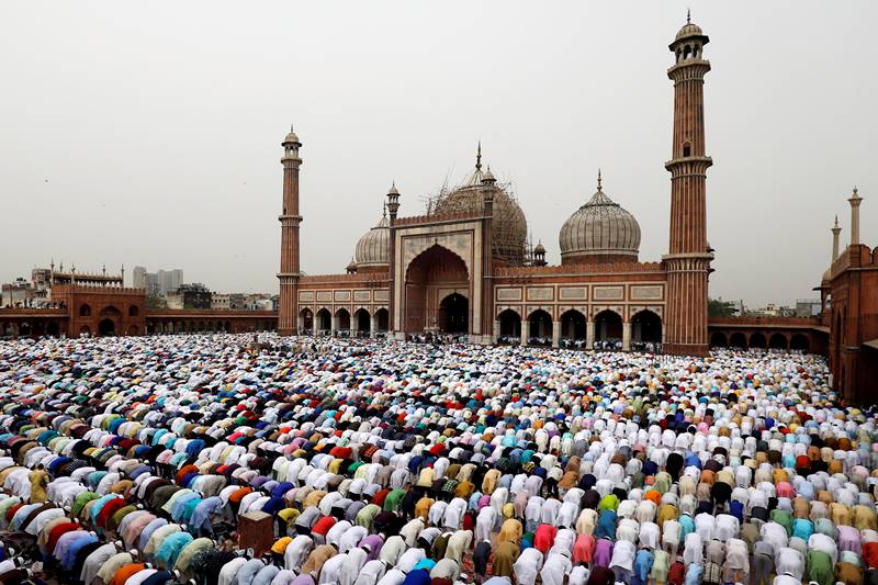 Eid 2018, Eid mubarak, mubarak Eid mubarak, Eid mubarak Eid mubarak, eid in 2018, ramzan eid, eid ul fitr, Eid India, eid fitr 2018, Eid ul fitr India, Eid ul fitr 2018, Eid wishes, eid ul fitr greeting, eid 2018 messages