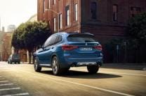  The Performance Control function available on the BMW X3 modulates the performance as per the requirement by the driver. 