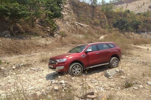 Ford Endeavour 3.2 4×4 AT Travel Review: Exploration Possible For Everyone