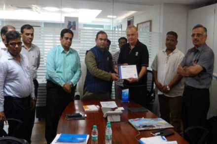 Jaykumar Rawal, hon'ble minister, Tourism &(EGS), Government of Maharashtra and Scuba divers of MTDC Tarkarli Tarkarli Resorts received this prestigious award in the presence of Vijay Gautam, (IAS), principal secretary, Department of Tourism and Culture, Government of Maharashtra & MD,MTDC and Aashutosh Rathod, Jt. MD, MTDC and other MTDC officials