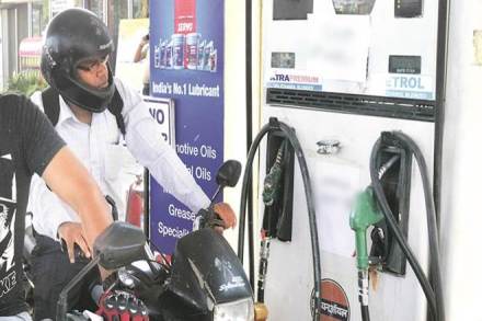 In National capital region (NCR), petrol and diesel prices have gone down too. Petrol prices in Gurgaon, Noida are Rs 77.11 per litre and Rs 77.42 per litre respectively.