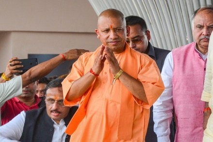 Yogi Adityanath, Maharana Pratap, RSS, Rashtriya Swayamsevak Sangh, Akbar