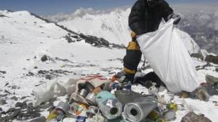 mount everest, mount everest base camp trek, mount everest in hindi, mount everest images, height of mount everest, everest, mount everest trek, mount everest rubbish dump, rubbish, mount everest height