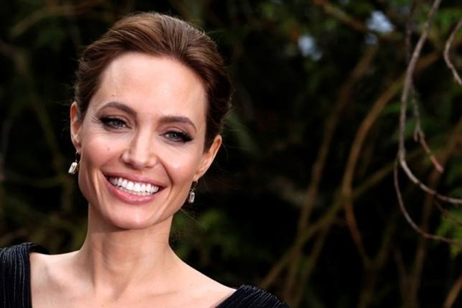 Angelia Jolie (Representative Image : Reuters) Angelia Jolie (Representative Image : Reuters)